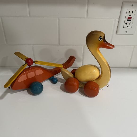 RARE MCM VINTAGE KOUVALIAS Helicopter Goose Duck Egg Greek Wooden Toy GreeceFLAW - Picture 1 of 16